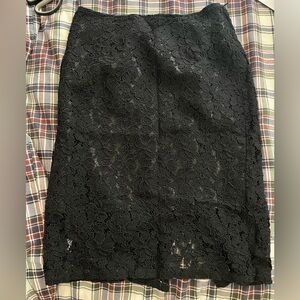 simply styled 26” lace skirt black size 2